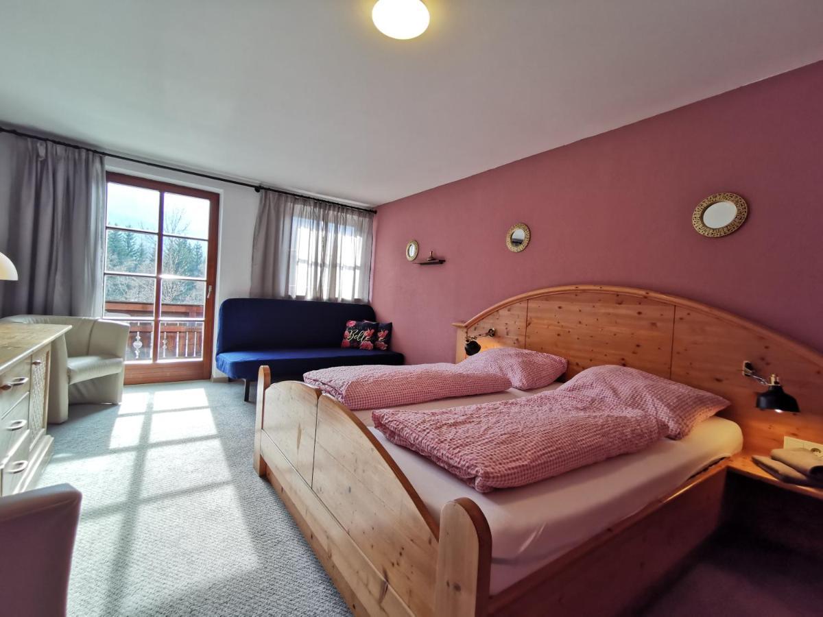 Landhotel Kastanienhof Gundersheim 外观 照片